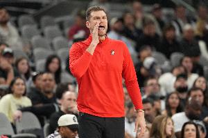 NBA国王VS太阳_免费直播入口_全场录像回放