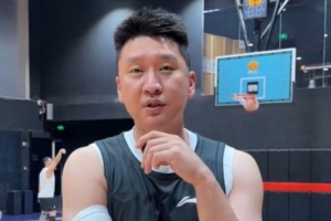 比赛橄榄球手机_免费视频直播_高清无插件观看