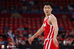 今晚小九足球免费直播_免费高清无插件观看