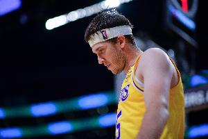 雨燕360体育nba免费直播_无插件在线免费观看
