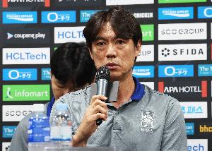 下课？韩媒：有传言称洪明甫早已决定世界杯后离任，无论结果如何-fx