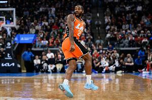 最新黑白篮球nba官网直播_无插件免费在线观看