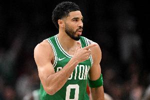 黑白nba直播_免费高清观看_首发阵容_战术解读