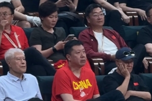 怎么用劲球看欧冠直播_高清无插件观看入口