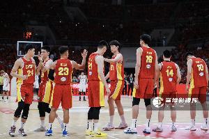 在线观看NBA独行侠VS湖人直播_无插件免费观看
