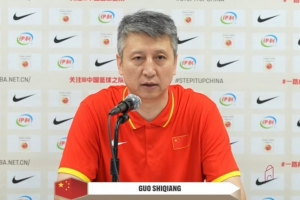 郭士强：庞峥麟的强度帮到了球队 杨瀚森的进步vs我们非常重要直播_高清无插件观看入口