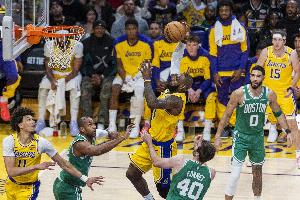 NBA篮网VS勇士_高清免费直播_无插件在线观看入口