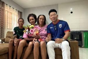 中国商人：不太相信佛得角邀请国足被婉拒说法 沃齐尼亚不碰烟酒-l3